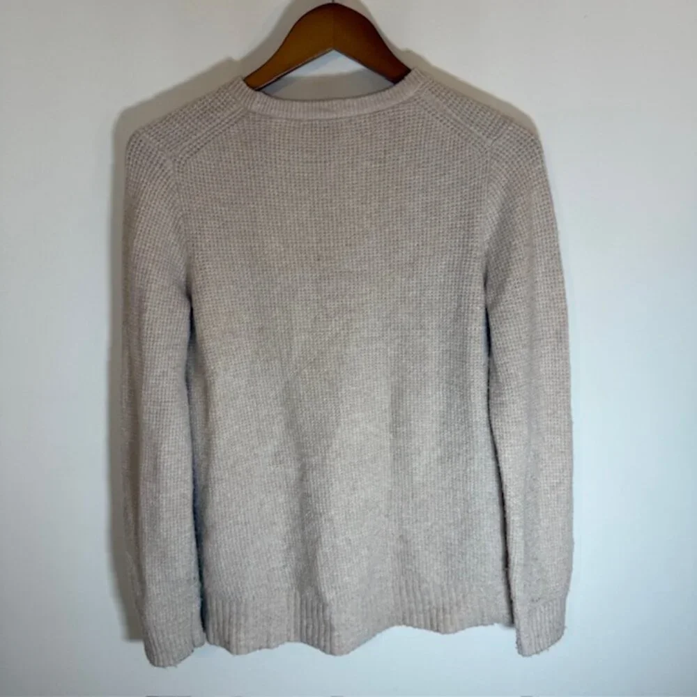 J. Crew Handknit Merino Wool Cream Sweater Cable Knit Sz S Preppy Minimalist